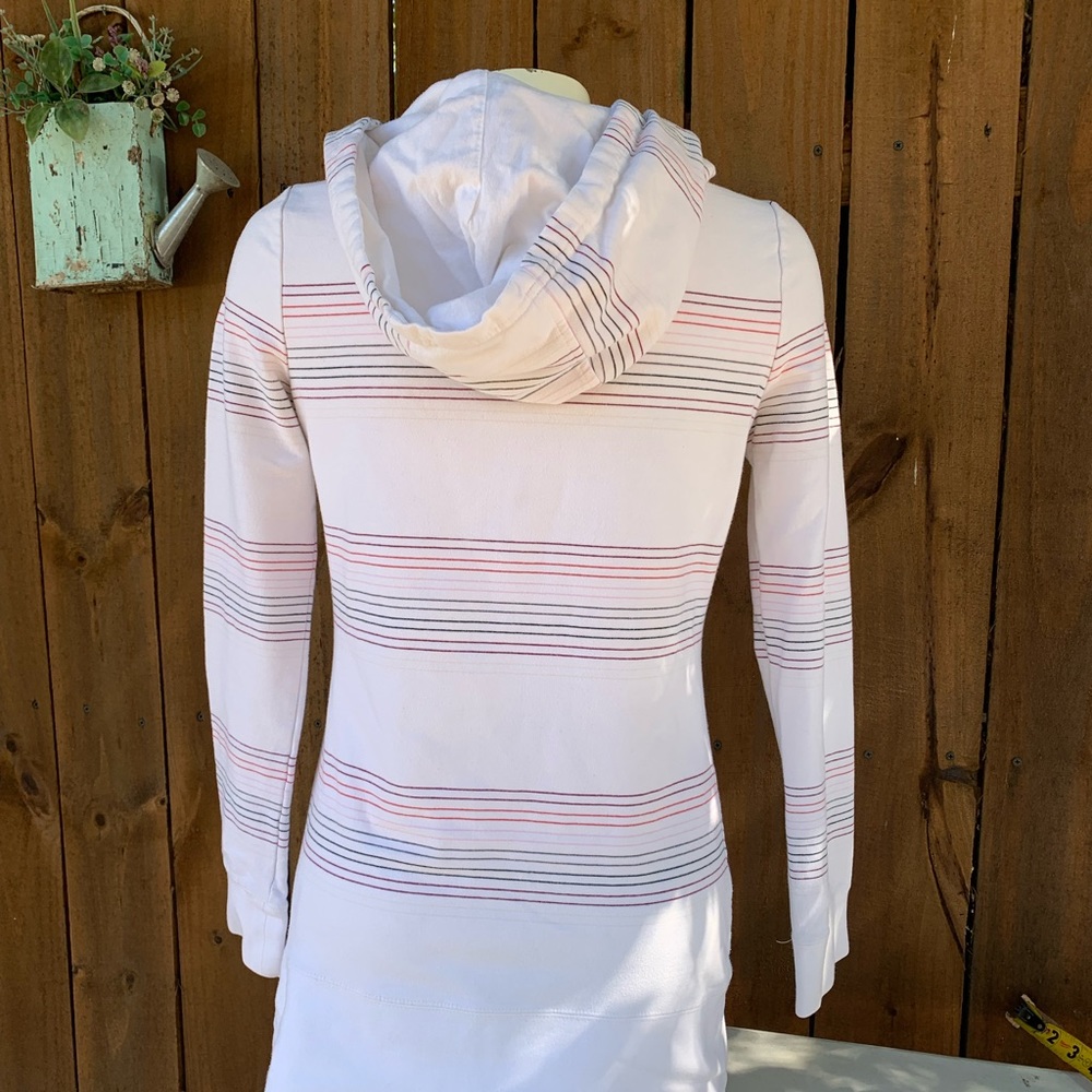 Burton women's hoodie size Small. - Picture 3 of 7